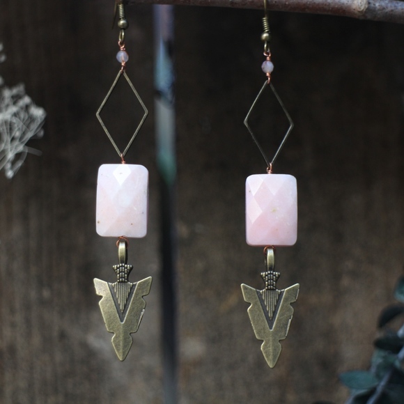 ✧Arrowhead Geometric Boho Crystal Earrings - Picture 4 of 4